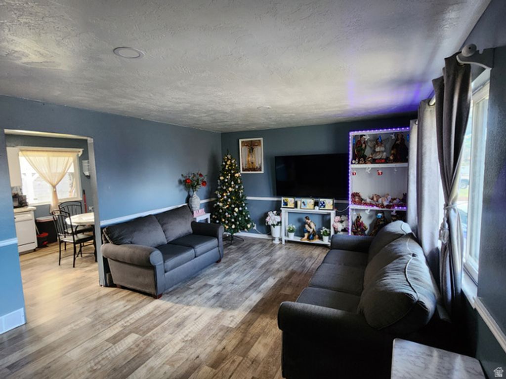 3759 W ETTENMORE CIR, Taylorsville, UT 84129 — photo 5