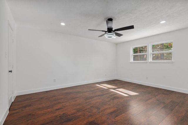 6126 Knotty Post Lane, Spring, TX 77373