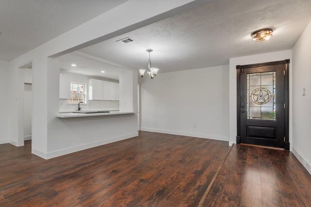 6126 Knotty Post Lane, Spring, TX 77373