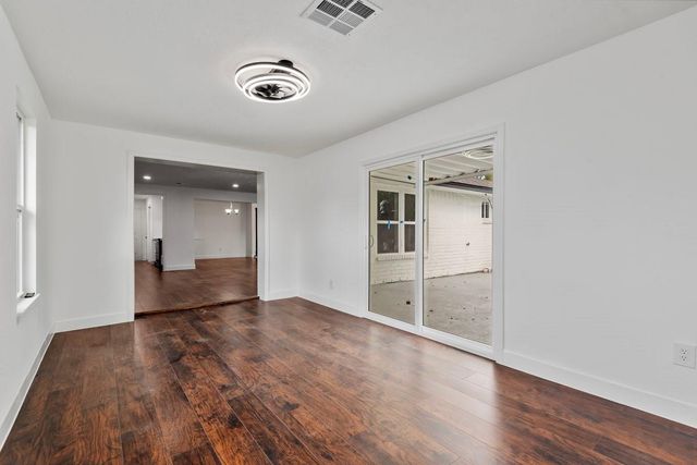 6126 Knotty Post Lane, Spring, TX 77373