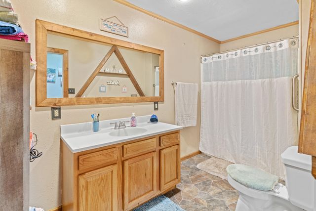 1498 Highway F, Mansfield, MO 65704