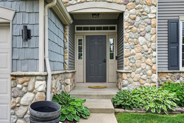 1124 Ashlyn Lane, Antioch, IL 60002