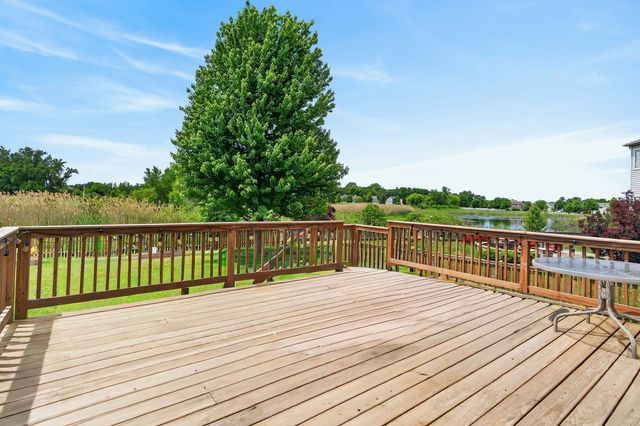 1124 Ashlyn Lane, Antioch, IL 60002