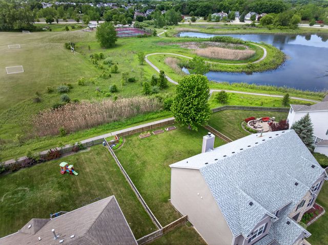 1124 Ashlyn Lane, Antioch, IL 60002