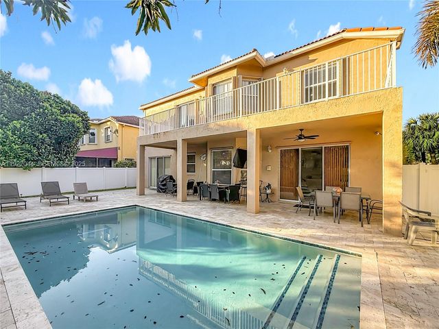 16918 SW 16th St, Pembroke Pines, FL 33027