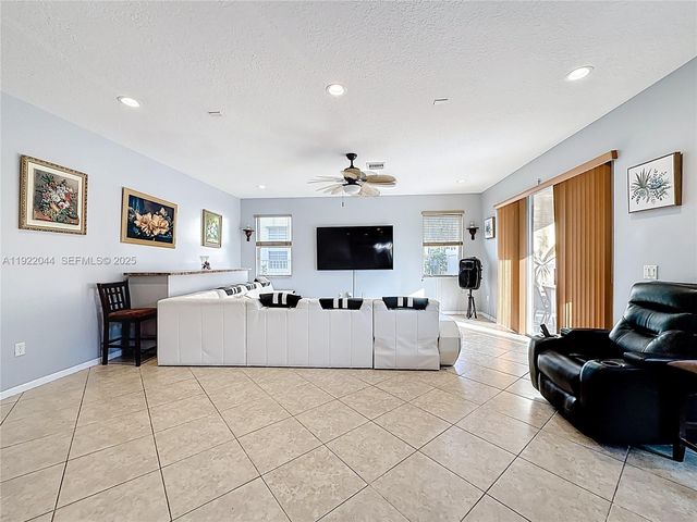 16918 SW 16th St, Pembroke Pines, FL 33027