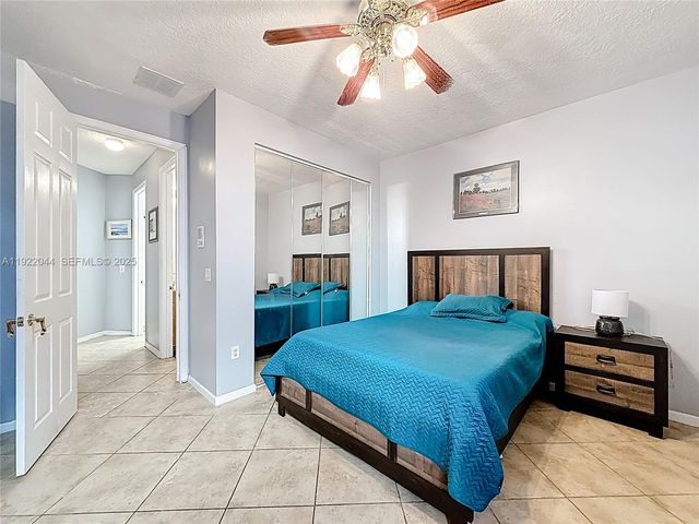 16918 SW 16th St, Pembroke Pines, FL 33027