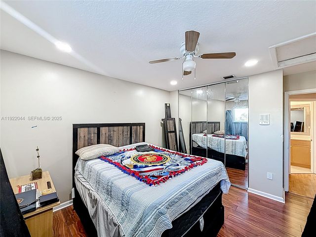 16918 SW 16th St, Pembroke Pines, FL 33027