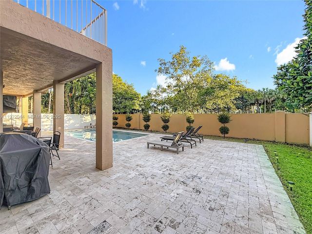 16918 SW 16th St, Pembroke Pines, FL 33027