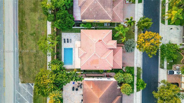 16918 SW 16th St, Pembroke Pines, FL 33027