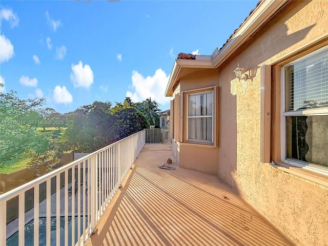 16918 SW 16th St, Pembroke Pines, FL 33027