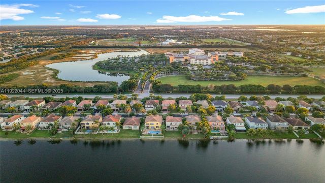 16918 SW 16th St, Pembroke Pines, FL 33027