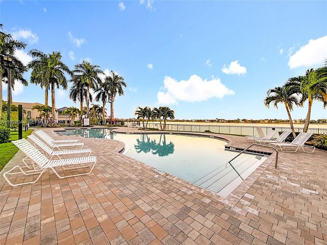 16918 SW 16th St, Pembroke Pines, FL 33027