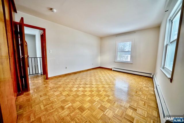 2 Lambert Street, Pompton Lakes, NJ 07442