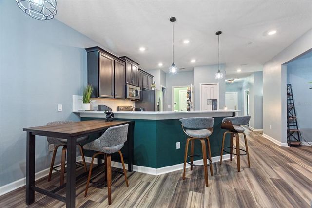 1064 QUAKER RIDGE LN, Davenport, FL 33896