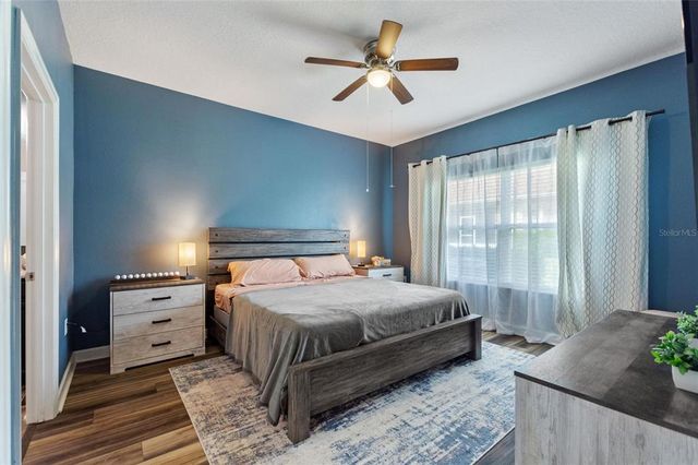 1064 QUAKER RIDGE LN, Davenport, FL 33896