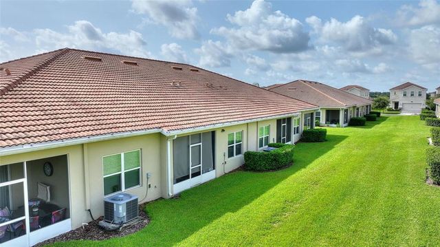1064 QUAKER RIDGE LN, Davenport, FL 33896