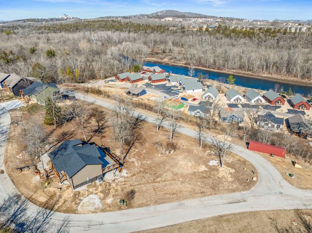 283 Clay Bank Road, Branson, MO 65616