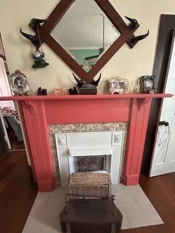 317 E Grand Street, Whitewright, TX 75491