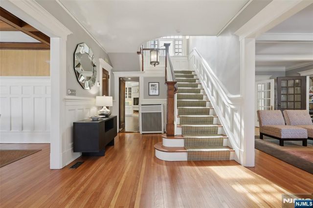 326 West End Avenue, Ridgewood, NJ 07450