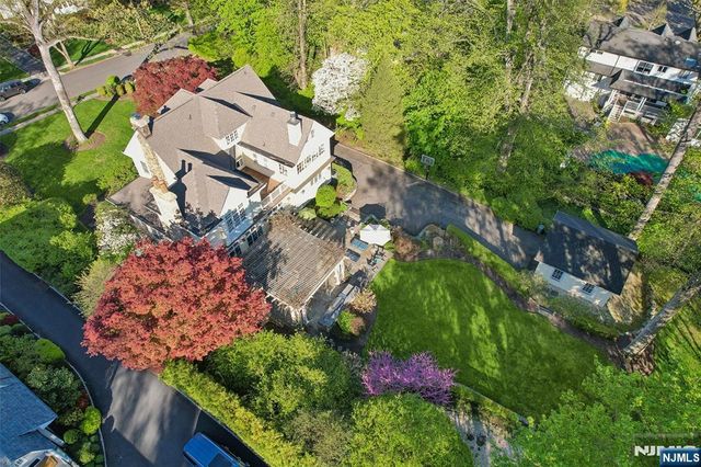 326 West End Avenue, Ridgewood, NJ 07450