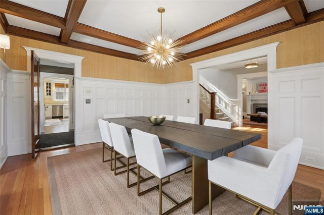 326 West End Avenue, Ridgewood, NJ 07450