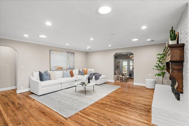 1101 Cornell Ave, Modesto, CA 95350