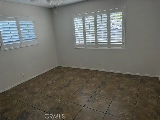 780 Shellie Lane, Hemet, CA 92543