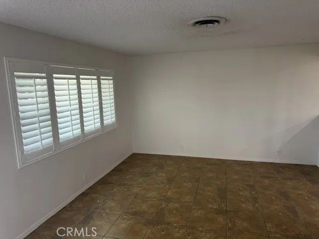 780 Shellie Lane, Hemet, CA 92543