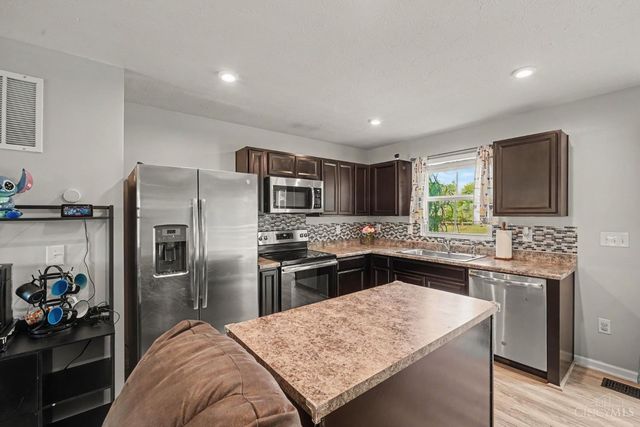 156 Wooded Ridge Drive, Amelia, OH 45102