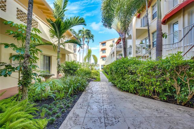 341 N Birch Rd 315, Fort Lauderdale, FL 33304