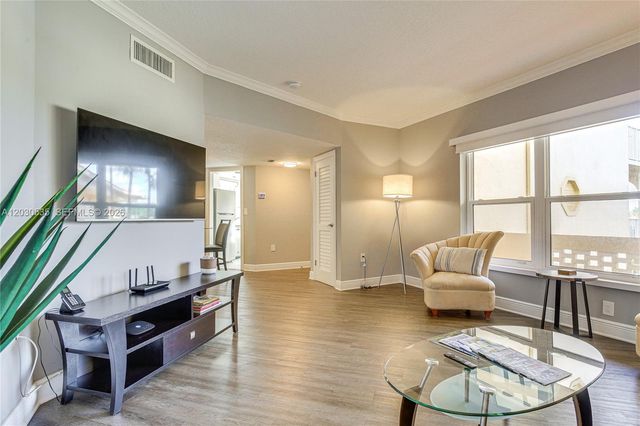 341 N Birch Rd 315, Fort Lauderdale, FL 33304