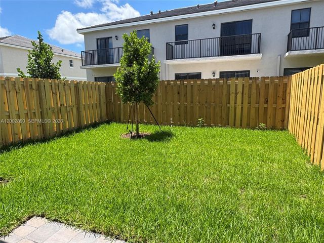 178 NE 14th Avenue, Homestead, FL 33033