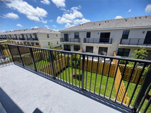 178 NE 14th Avenue, Homestead, FL 33033