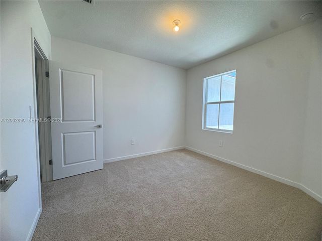 178 NE 14th Avenue, Homestead, FL 33033