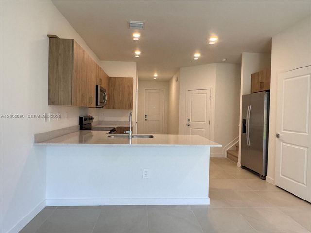 178 NE 14th Avenue, Homestead, FL 33033