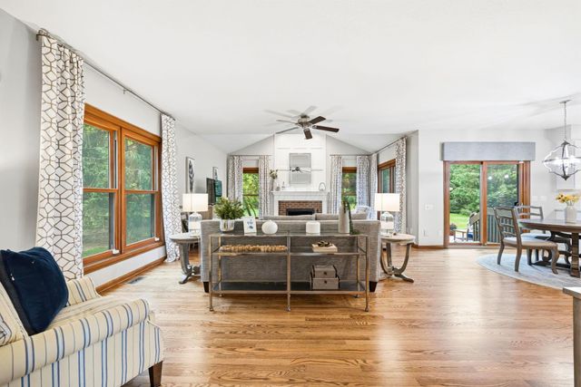 3254 Harbor Drive, Lewis Center, OH 43035