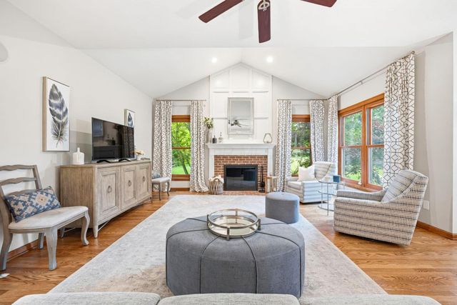 3254 Harbor Drive, Lewis Center, OH 43035
