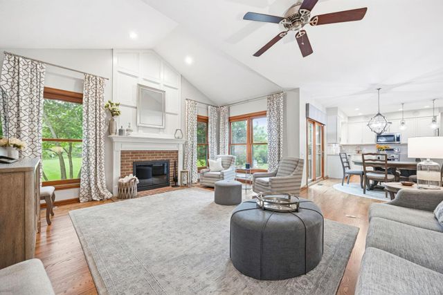 3254 Harbor Drive, Lewis Center, OH 43035