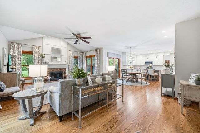 3254 Harbor Drive, Lewis Center, OH 43035