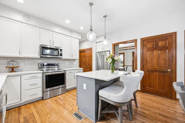 3254 Harbor Drive, Lewis Center, OH 43035