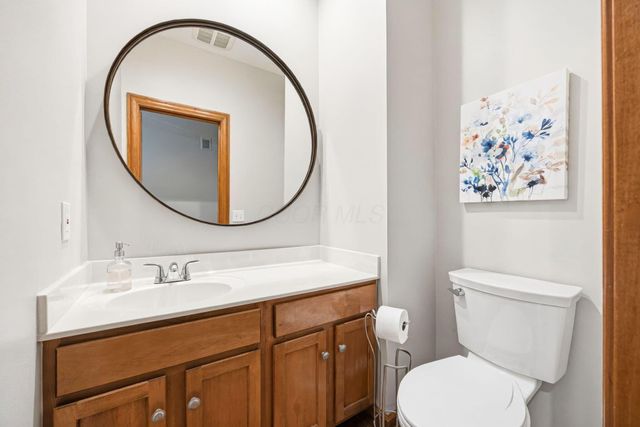 3254 Harbor Drive, Lewis Center, OH 43035