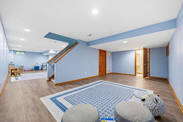 3254 Harbor Drive, Lewis Center, OH 43035