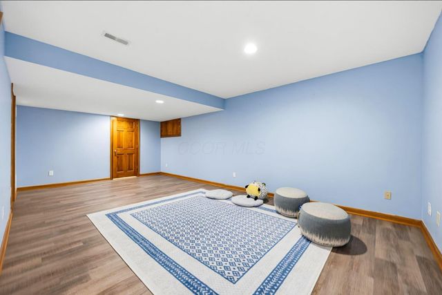 3254 Harbor Drive, Lewis Center, OH 43035