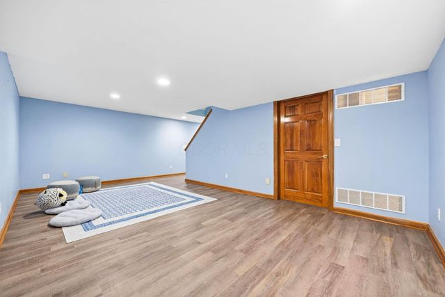 3254 Harbor Drive, Lewis Center, OH 43035