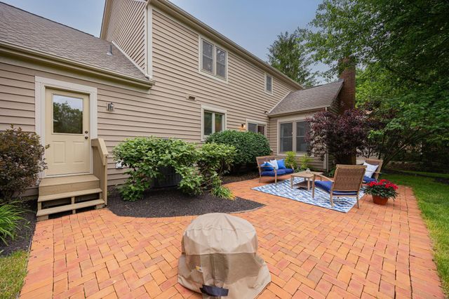 3254 Harbor Drive, Lewis Center, OH 43035