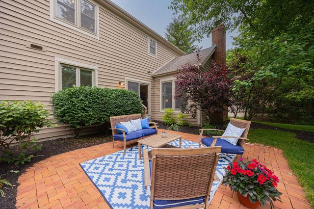 3254 Harbor Drive, Lewis Center, OH 43035