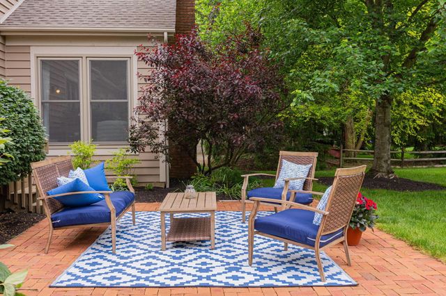 3254 Harbor Drive, Lewis Center, OH 43035