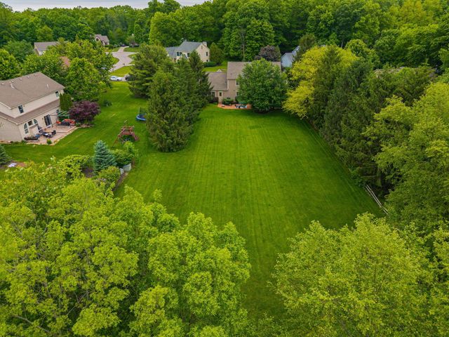 3254 Harbor Drive, Lewis Center, OH 43035