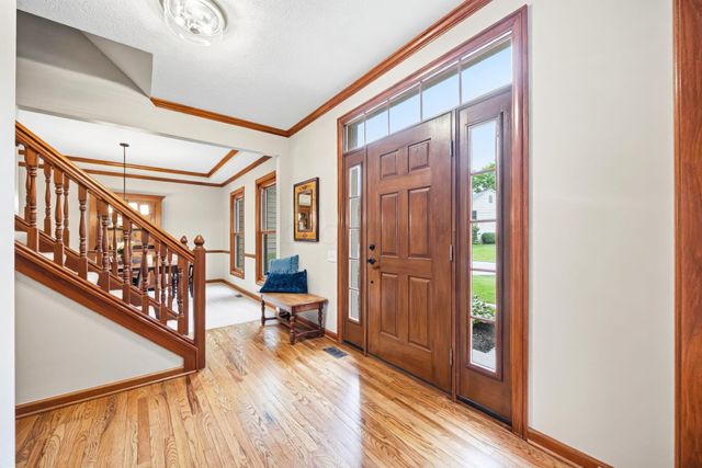 3254 Harbor Drive, Lewis Center, OH 43035